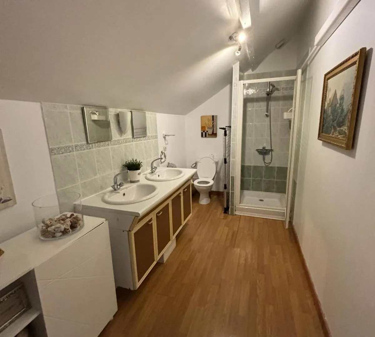 Gite Dans Ferme Renovee 4-5 Personnes Aubarede 0*,  France